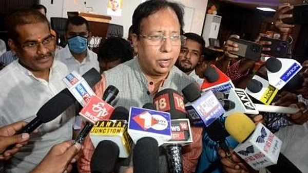 जाति के बल पर पार्टी बनाने और फिर उसे बेच देने वालों से सावधान रहें : संजय जायसवाल